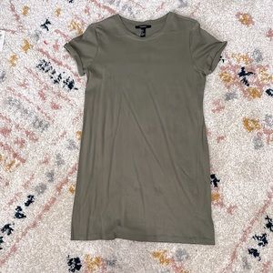 T-shirt dress